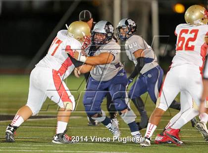 Thumbnail 2 in Sierra Canyon vs. Taft photogallery.