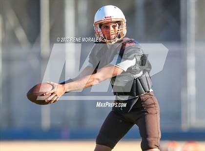 Thumbnail 3 in Narbonne vs Grant (Scrimmage) photogallery.