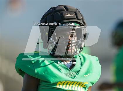 Thumbnail 3 in Narbonne vs Grant (Scrimmage) photogallery.