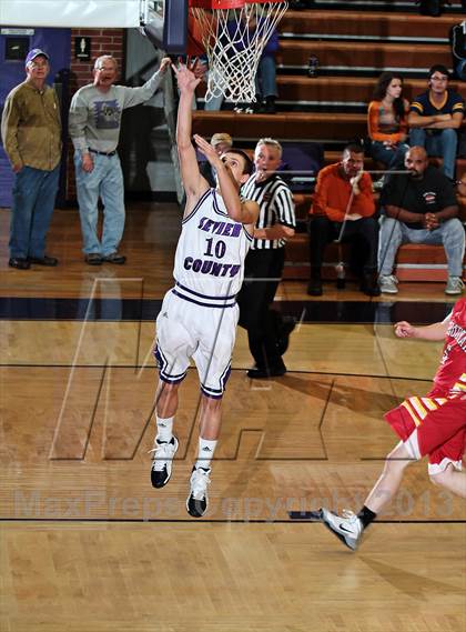 Thumbnail 1 in Sequoyah @ Sevier County photogallery.