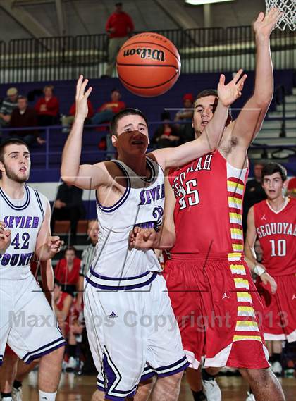 Thumbnail 1 in Sequoyah @ Sevier County photogallery.