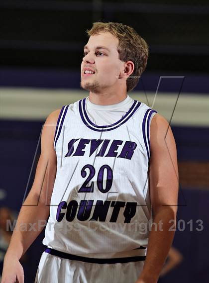 Thumbnail 1 in Sequoyah @ Sevier County photogallery.