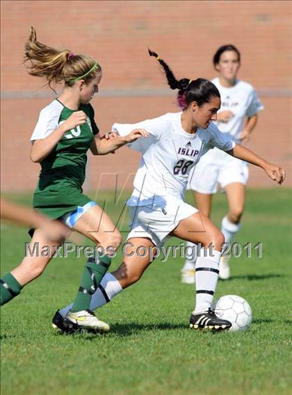 Thumbnail 1 in Harborfields @ Islip photogallery.