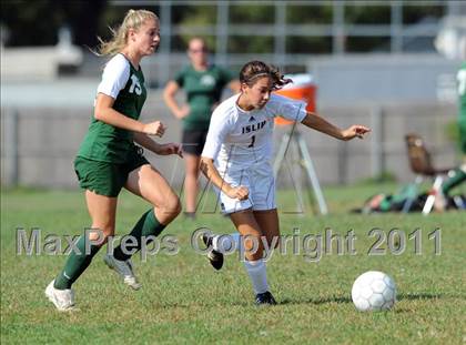 Thumbnail 3 in Harborfields @ Islip photogallery.