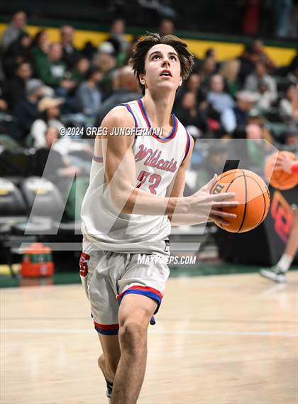 Thumbnail 1 in Sacred Heart Cathedral Preparatory vs. St. Ignatius College Preparatory photogallery.