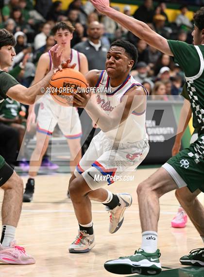 Thumbnail 1 in Sacred Heart Cathedral Preparatory vs. St. Ignatius College Preparatory photogallery.