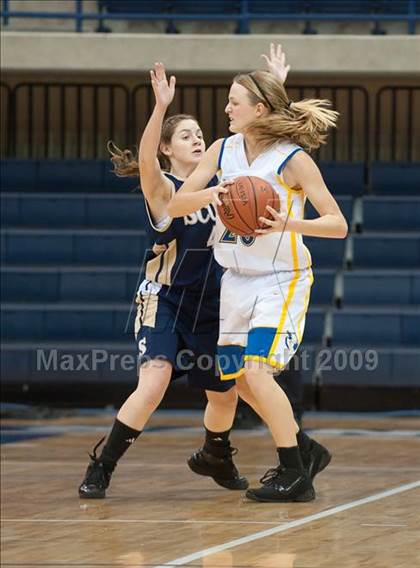 Thumbnail 1 in Christian Life Academy vs Vincent Memorial (SDS D5 Final) photogallery.
