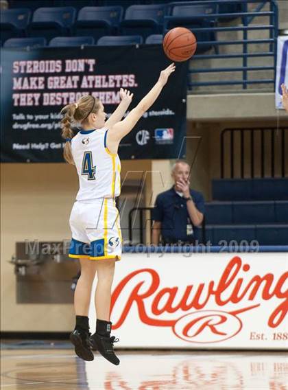Thumbnail 3 in Christian Life Academy vs Vincent Memorial (SDS D5 Final) photogallery.
