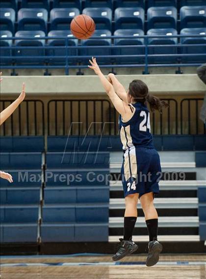 Thumbnail 1 in Christian Life Academy vs Vincent Memorial (SDS D5 Final) photogallery.