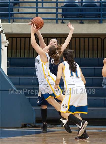 Thumbnail 1 in Christian Life Academy vs Vincent Memorial (SDS D5 Final) photogallery.