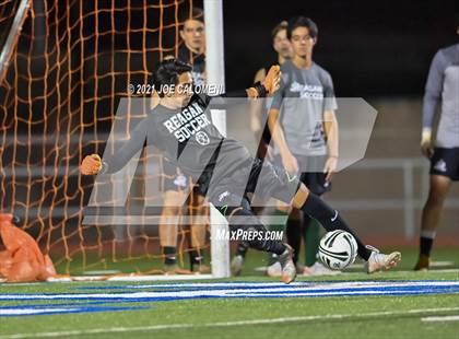 Thumbnail 1 in Reagan [Ronald] vs Clark photogallery.