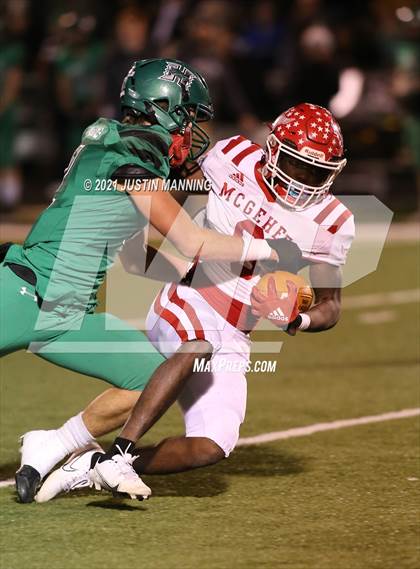 Thumbnail 3 in Hoxie vs. McGehee (AAA 3A 3rd Round Playoff) photogallery.