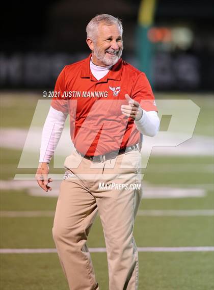 Thumbnail 2 in Hoxie vs. McGehee (AAA 3A 3rd Round Playoff) photogallery.