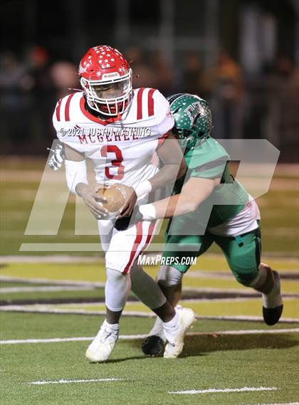 Thumbnail 2 in Hoxie vs. McGehee (AAA 3A 3rd Round Playoff) photogallery.