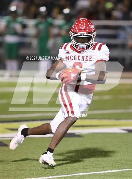 Thumbnail 2 in Hoxie vs. McGehee (AAA 3A 3rd Round Playoff) photogallery.