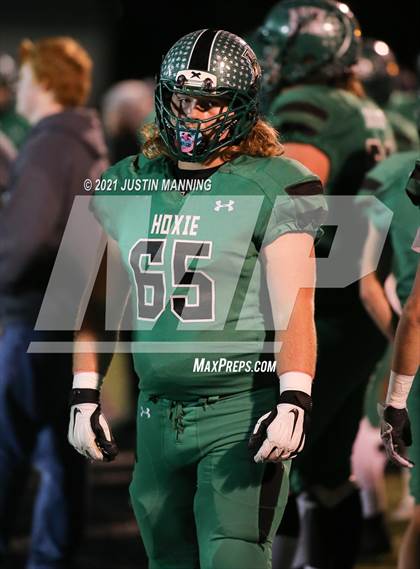 Thumbnail 2 in Hoxie vs. McGehee (AAA 3A 3rd Round Playoff) photogallery.