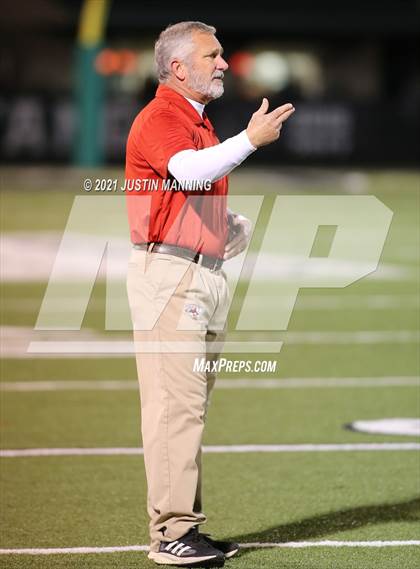 Thumbnail 2 in Hoxie vs. McGehee (AAA 3A 3rd Round Playoff) photogallery.