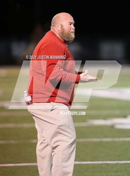 Thumbnail 3 in Hoxie vs. McGehee (AAA 3A 3rd Round Playoff) photogallery.