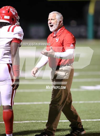 Thumbnail 3 in Hoxie vs. McGehee (AAA 3A 3rd Round Playoff) photogallery.