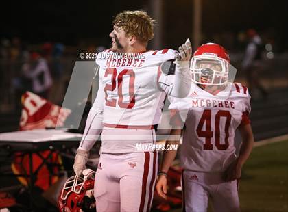 Thumbnail 2 in Hoxie vs. McGehee (AAA 3A 3rd Round Playoff) photogallery.