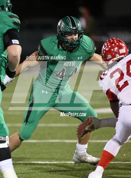 Thumbnail 3 in Hoxie vs. McGehee (AAA 3A 3rd Round Playoff) photogallery.