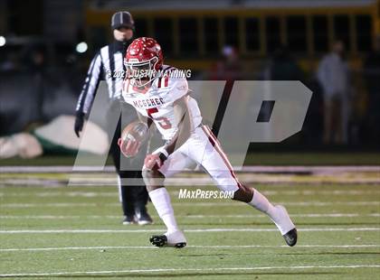 Thumbnail 2 in Hoxie vs. McGehee (AAA 3A 3rd Round Playoff) photogallery.