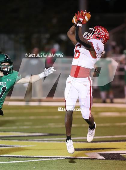 Thumbnail 1 in Hoxie vs. McGehee (AAA 3A 3rd Round Playoff) photogallery.