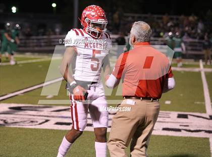 Thumbnail 3 in Hoxie vs. McGehee (AAA 3A 3rd Round Playoff) photogallery.