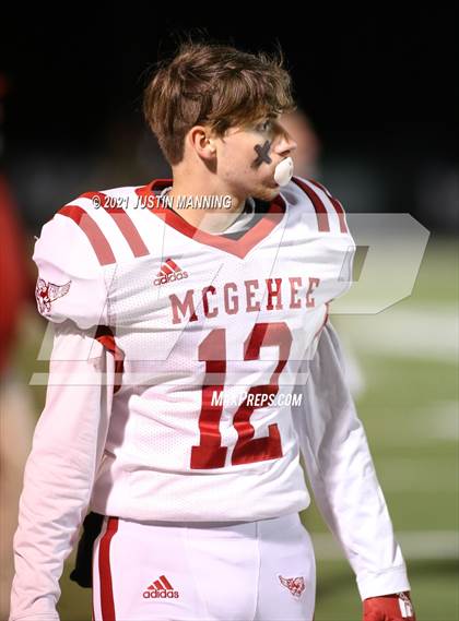 Thumbnail 1 in Hoxie vs. McGehee (AAA 3A 3rd Round Playoff) photogallery.