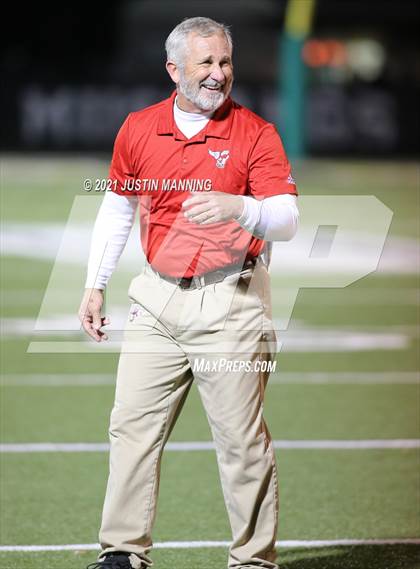 Thumbnail 3 in Hoxie vs. McGehee (AAA 3A 3rd Round Playoff) photogallery.