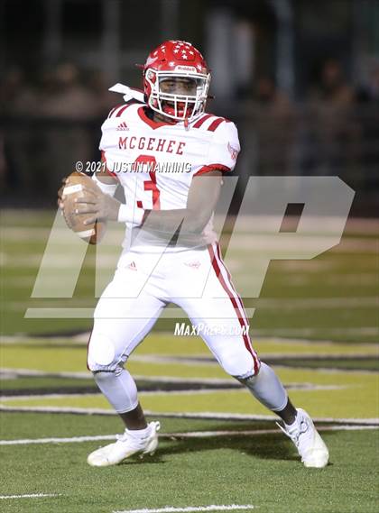Thumbnail 1 in Hoxie vs. McGehee (AAA 3A 3rd Round Playoff) photogallery.