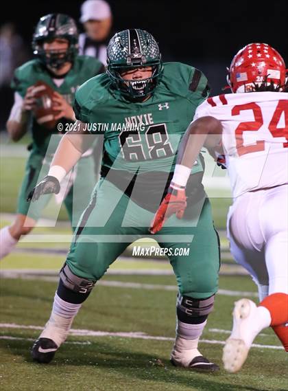 Thumbnail 2 in Hoxie vs. McGehee (AAA 3A 3rd Round Playoff) photogallery.