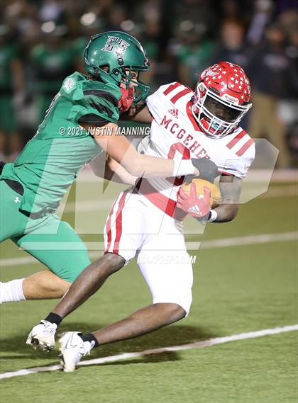 Thumbnail 2 in Hoxie vs. McGehee (AAA 3A 3rd Round Playoff) photogallery.
