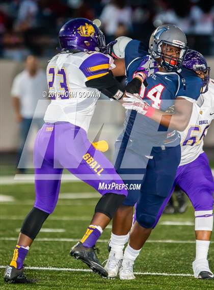 Thumbnail 1 in Ball @ Manvel photogallery.
