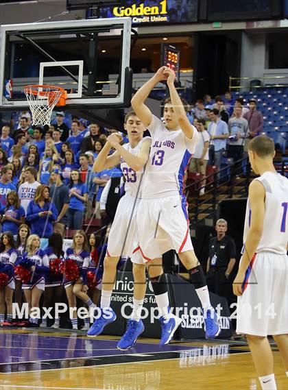 Thumbnail 3 in Folsom vs Cosumnes Oaks (CIF SJS D2 Final) photogallery.