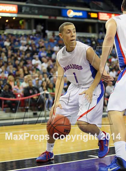 Thumbnail 2 in Folsom vs Cosumnes Oaks (CIF SJS D2 Final) photogallery.