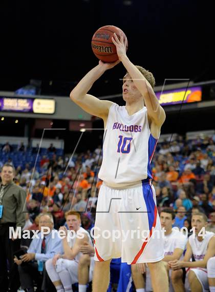 Thumbnail 2 in Folsom vs Cosumnes Oaks (CIF SJS D2 Final) photogallery.