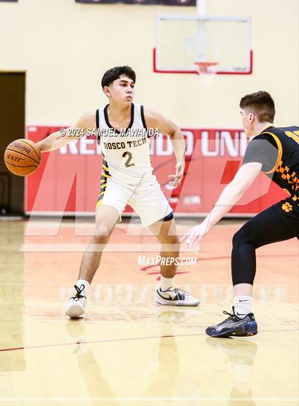 Thumbnail 2 in Bosco Tech vs Poly (Take Flight Challenge) photogallery.