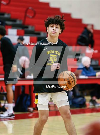 Thumbnail 2 in Bosco Tech vs Poly (Take Flight Challenge) photogallery.