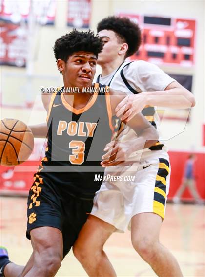 Thumbnail 1 in Bosco Tech vs Poly (Take Flight Challenge) photogallery.