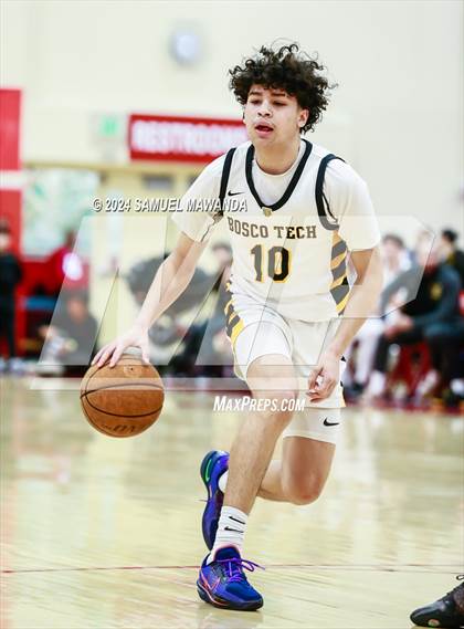 Thumbnail 2 in Bosco Tech vs Poly (Take Flight Challenge) photogallery.