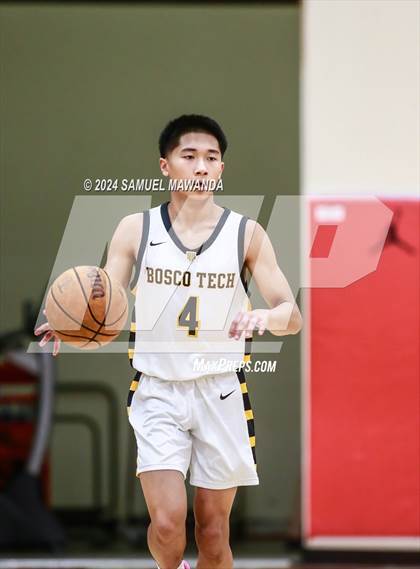 Thumbnail 3 in Bosco Tech vs Poly (Take Flight Challenge) photogallery.