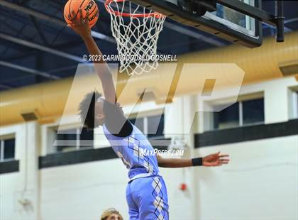 Thumbnail 1 in South Lenoir @ Croatan photogallery.