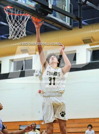 Thumbnail 1 in South Lenoir @ Croatan photogallery.