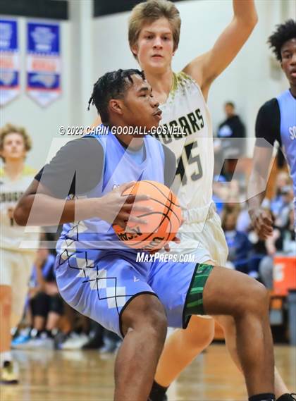 Thumbnail 2 in South Lenoir @ Croatan photogallery.