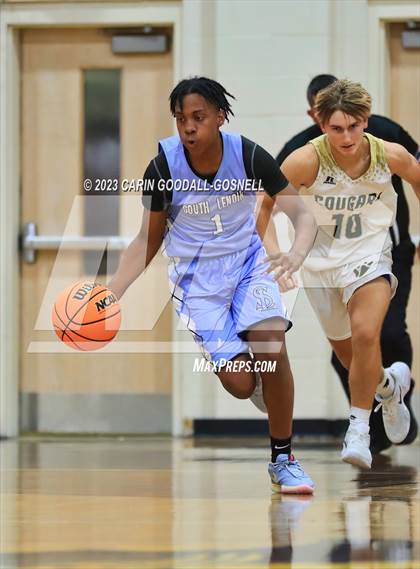 Thumbnail 2 in South Lenoir @ Croatan photogallery.