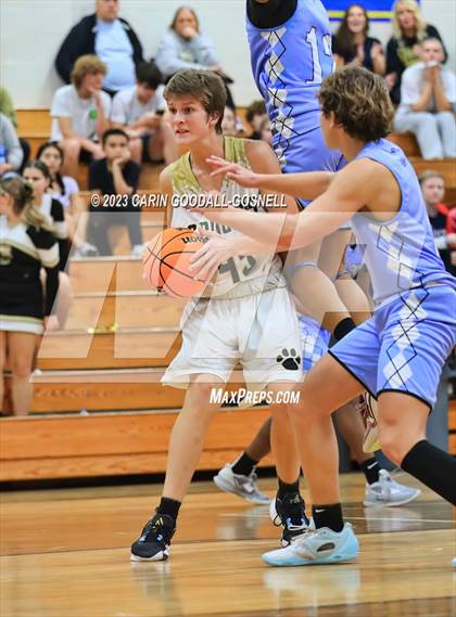 Thumbnail 2 in South Lenoir @ Croatan photogallery.