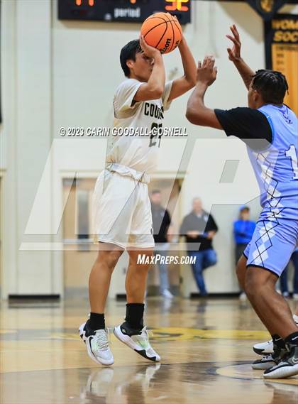 Thumbnail 2 in South Lenoir @ Croatan photogallery.