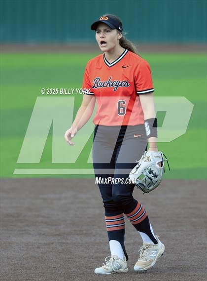 Thumbnail 2 in Farmersville vs Gilmer photogallery.