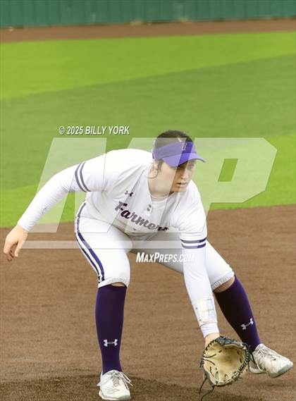Thumbnail 3 in Farmersville vs Gilmer photogallery.
